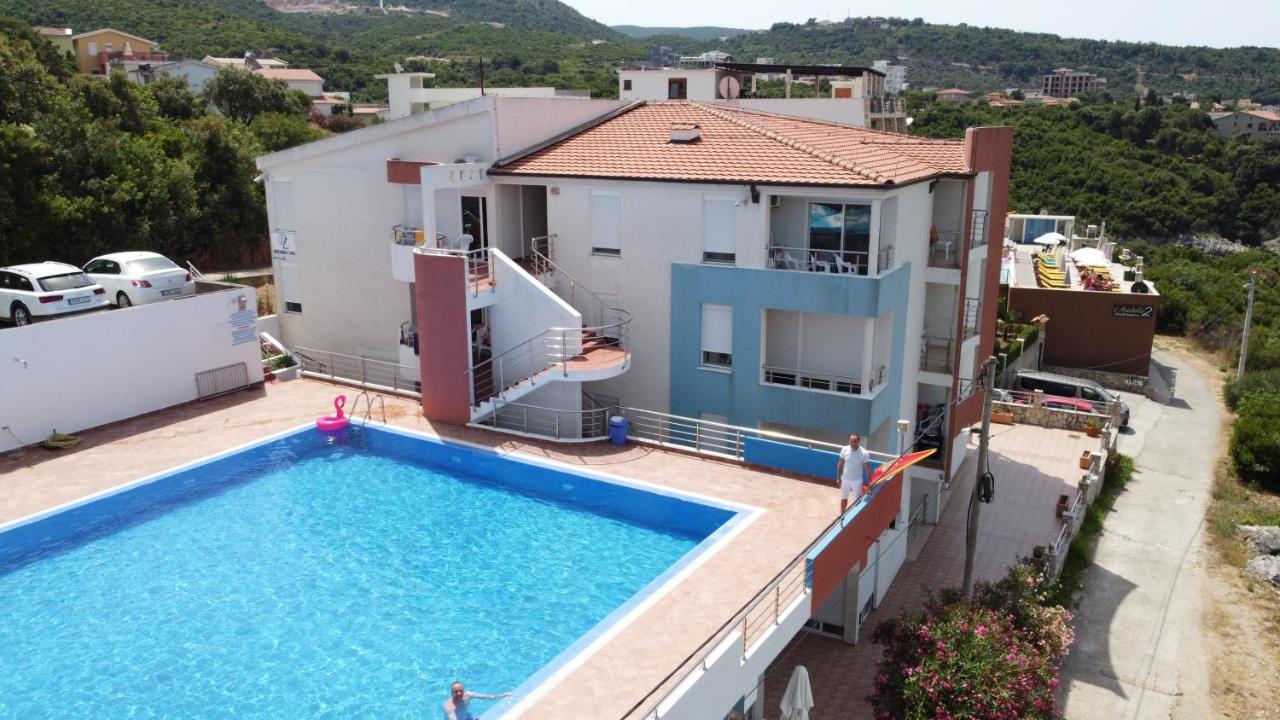 Apartments De Lara Utjeha Ngoại thất bức ảnh