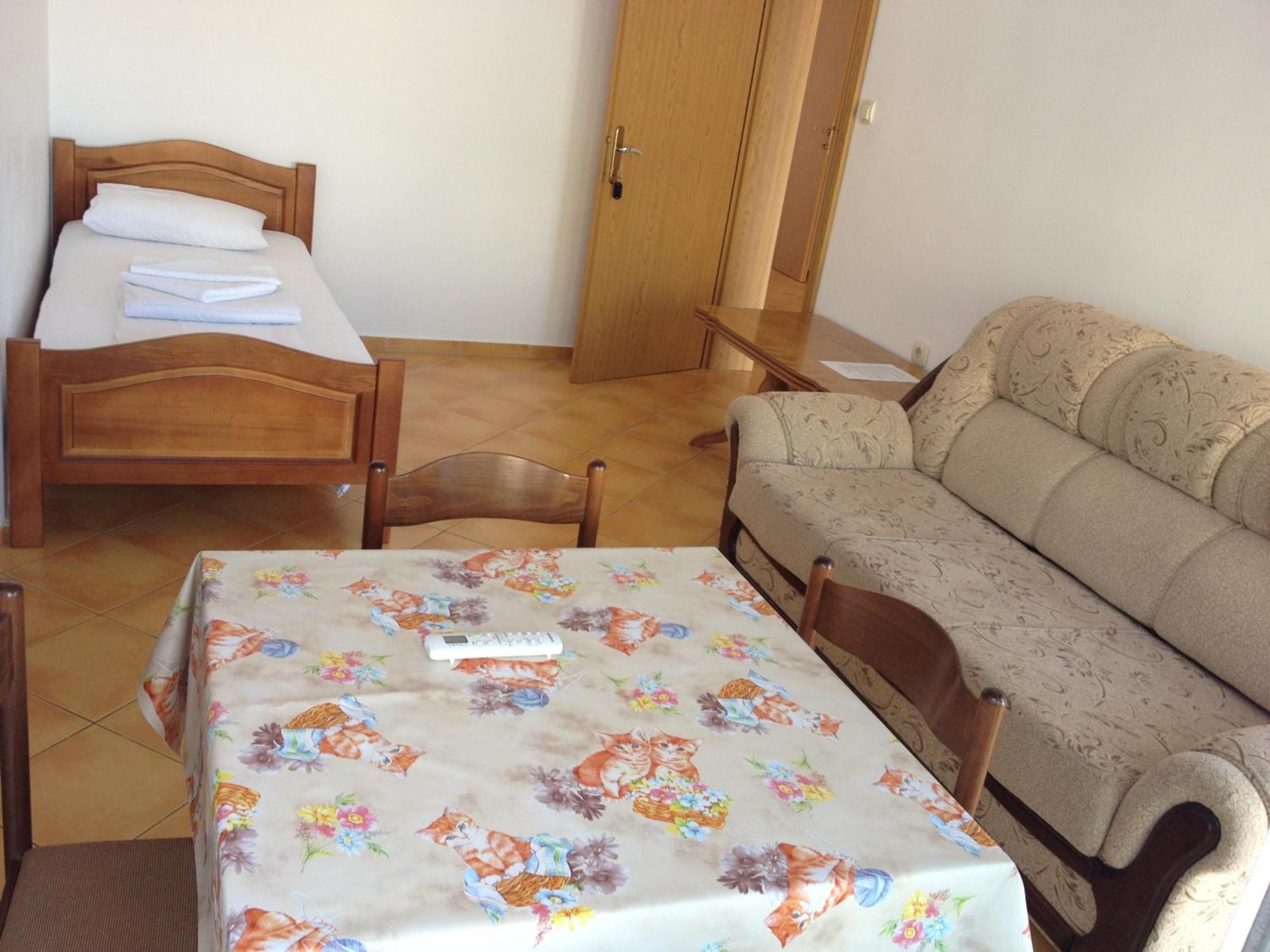 Apartments De Lara Utjeha Ngoại thất bức ảnh