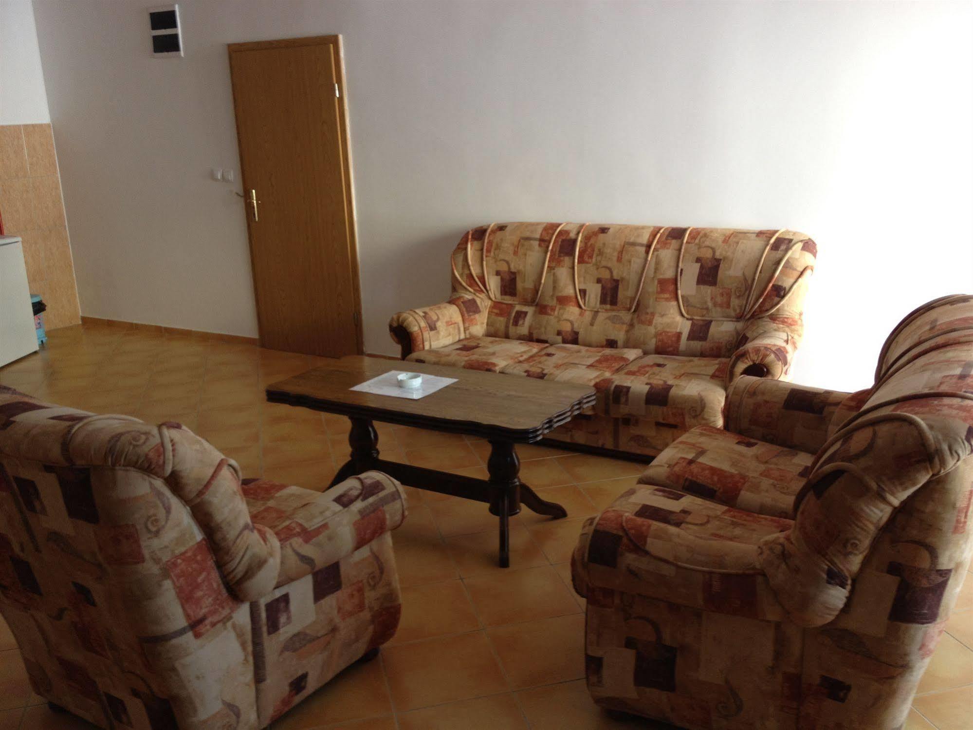 Apartments De Lara Utjeha Ngoại thất bức ảnh