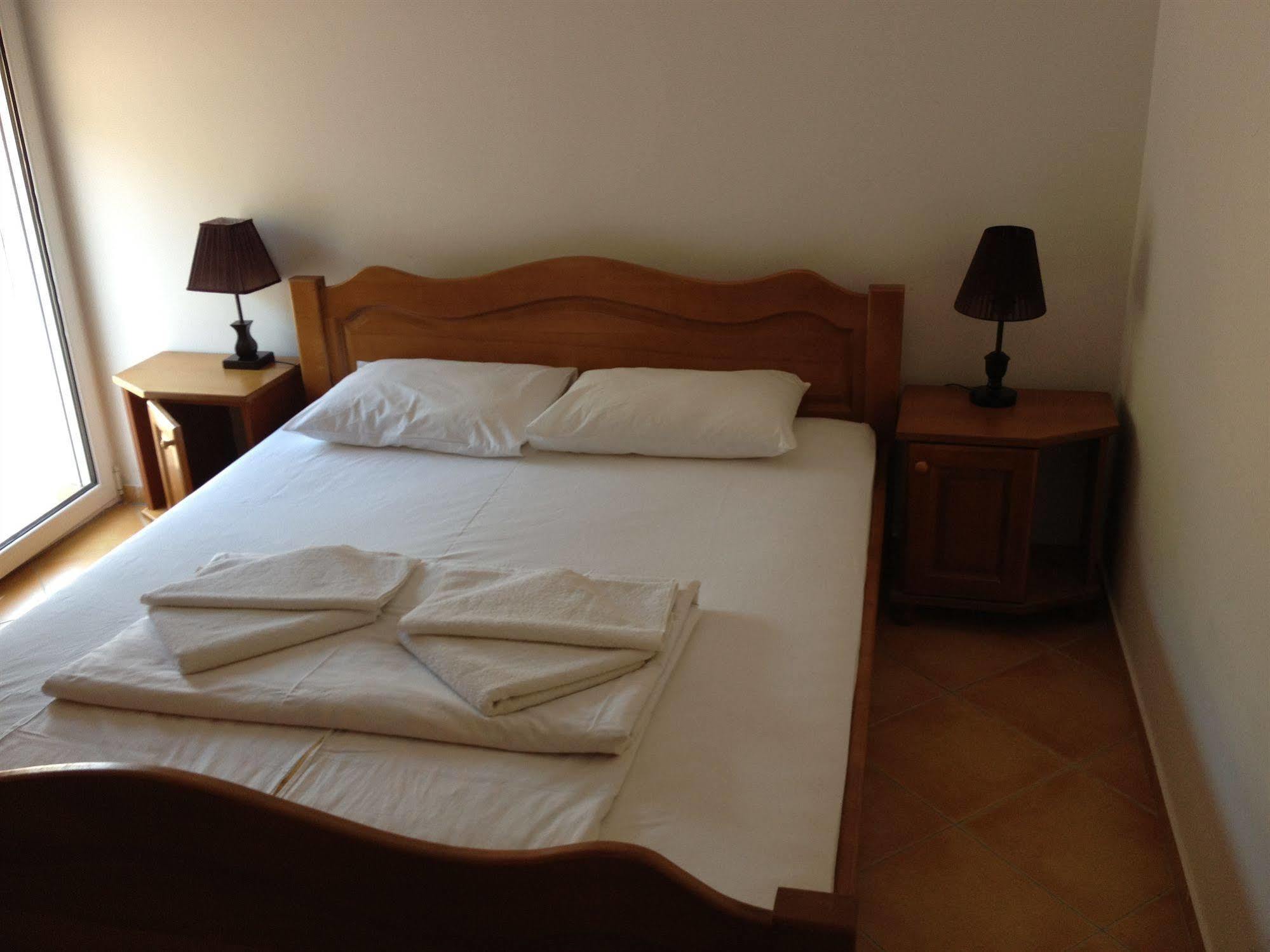 Apartments De Lara Utjeha Ngoại thất bức ảnh